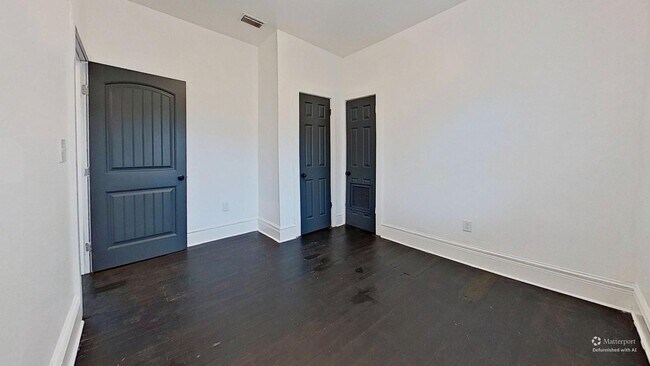 Building Photo - **Charming 3-Bedroom Historic Home with Covered Porch and Large Yard**