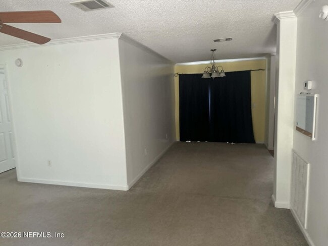 Building Photo - 176 Basin Dr