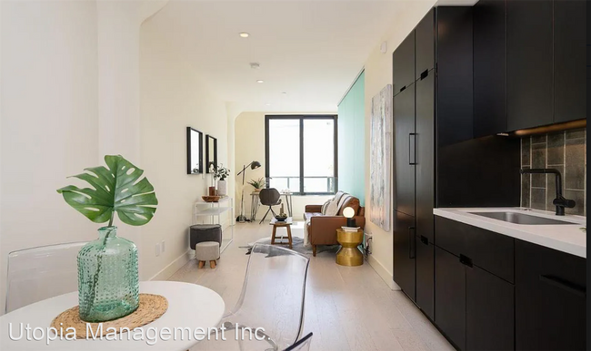 Building Photo - 2 br, 1 bath House - 1875 Mission Street A...