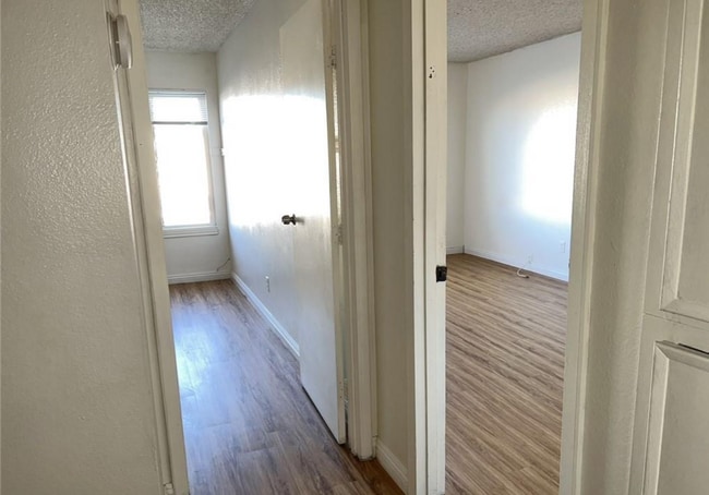 Building Photo - 3518 Villa Knolls N Dr