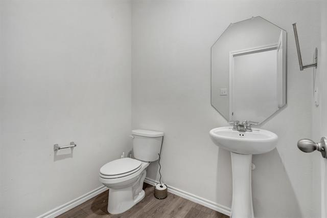 Building Photo - 3212 Perman Dr