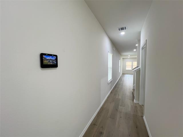 Building Photo - 900 Trough St