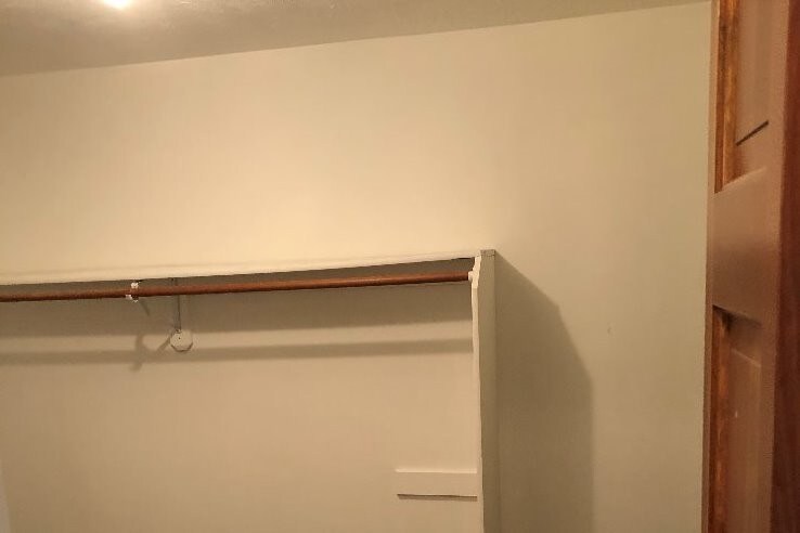 Masterbedroom walk-in closet - 13305 Discovery Dr