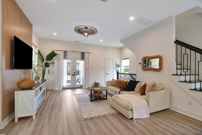 Building Photo - 1106 Paul Quinn St