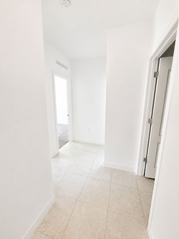 Building Photo - 811 Serenade St NW