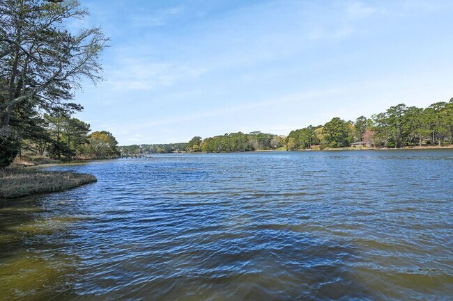 Building Photo - 14279 Eastfield Dr