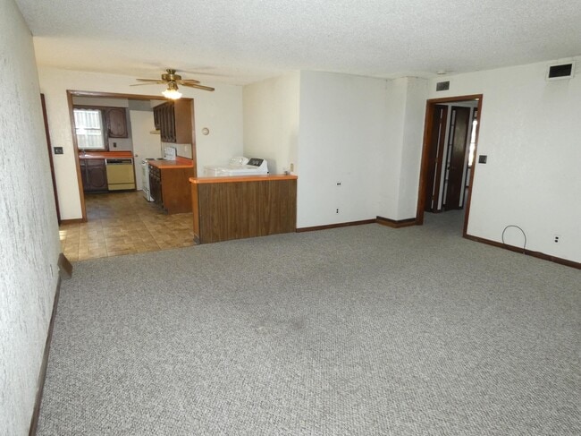 Building Photo - 326 N Monroe St