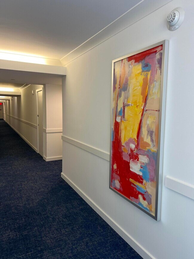 Building Photo - 3560 S Ocean Blvd