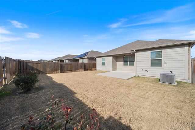 Building Photo - 228 Harvey St