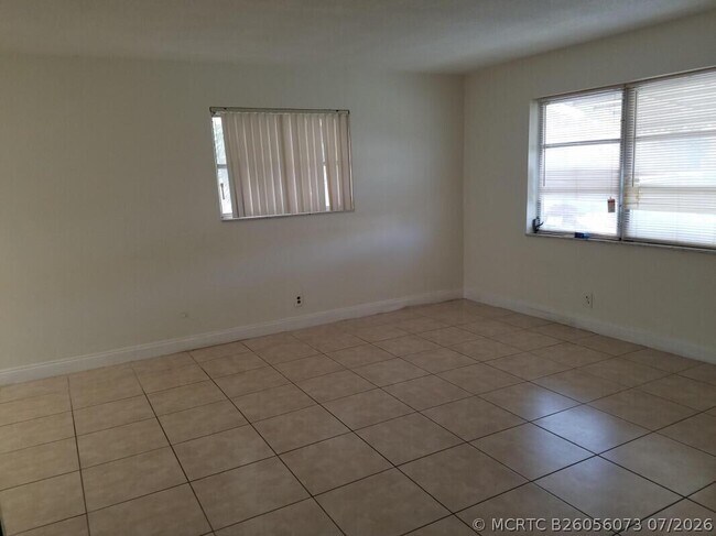 Building Photo - 4934 NW 55th Ct