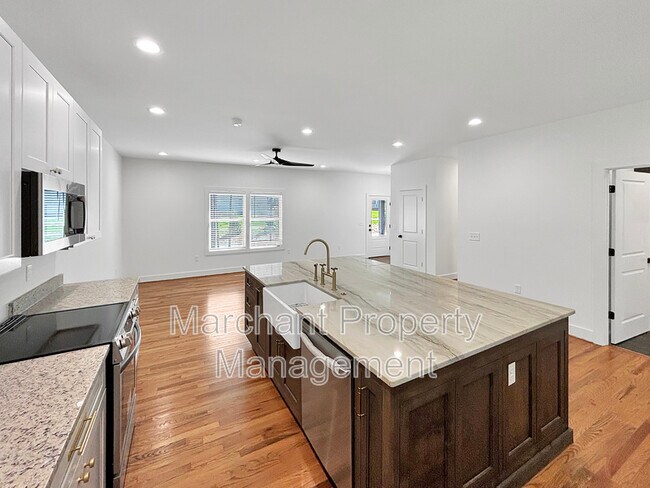 Building Photo - 3717 Greenpond Rd