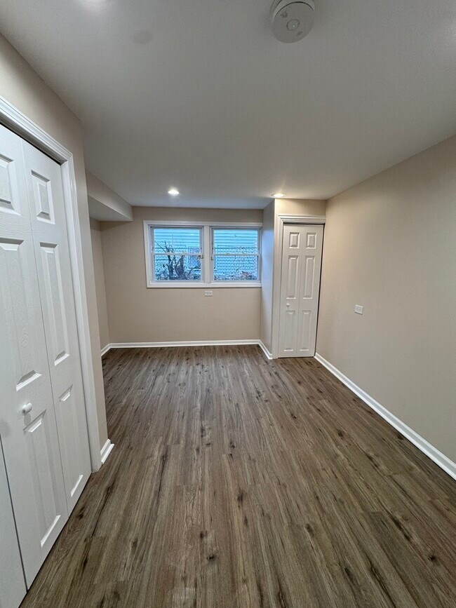 Building Photo - 1338 Jill Terrace