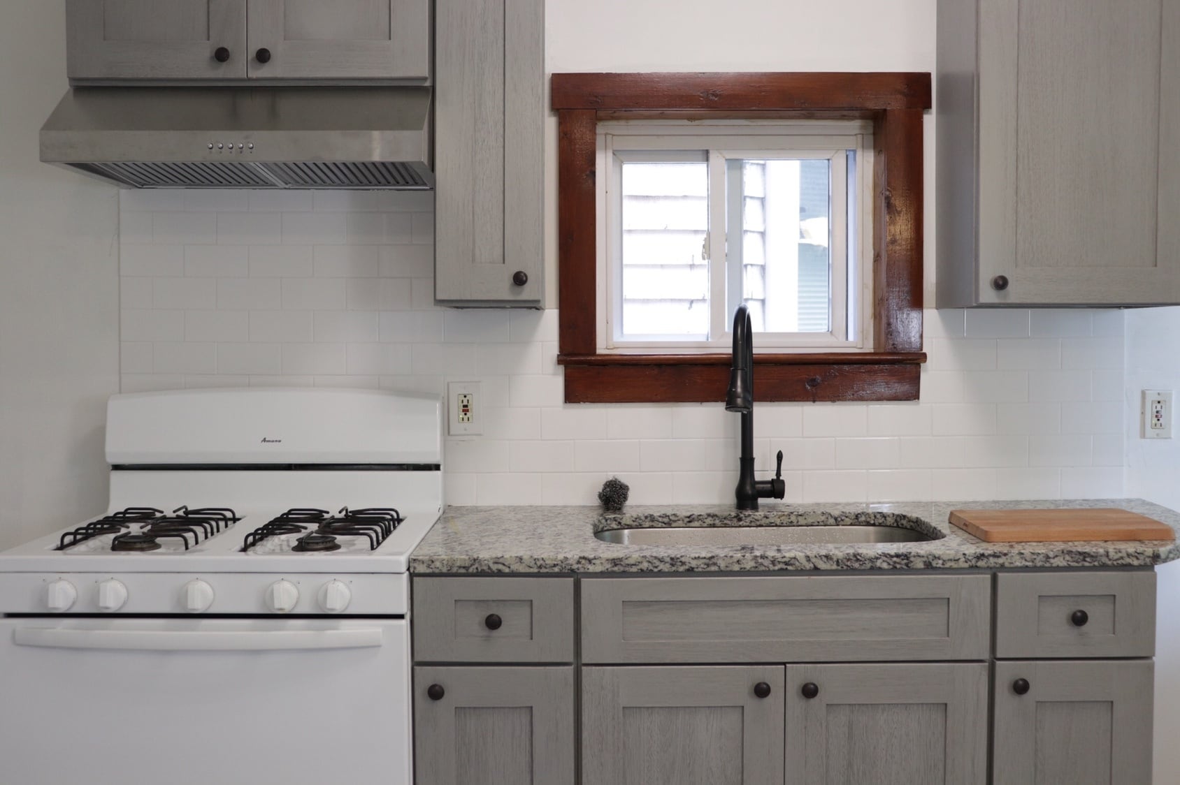 Building Photo - 1033 Flemington St