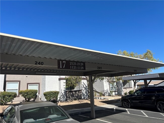 Building Photo - 7255 W Sunset Rd