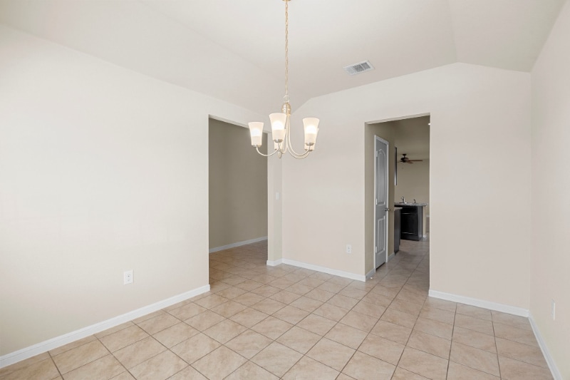 Building Photo - 5816 Roderick Dr