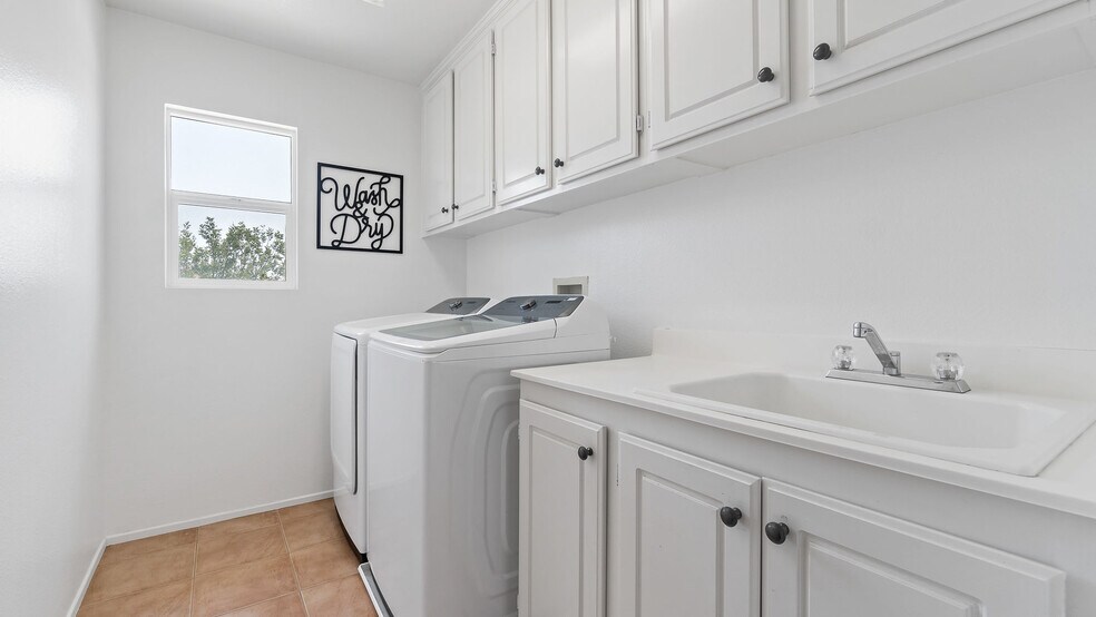 Building Photo - 29134 Bridgeport Ln