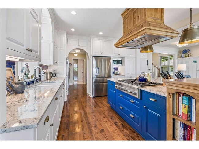 Building Photo - 4941 Island View Dr