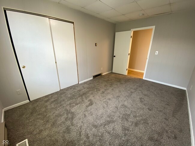 Building Photo - 2717 S Moreland Ave