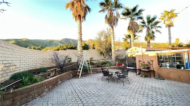 Building Photo - 17858 Sidwell St