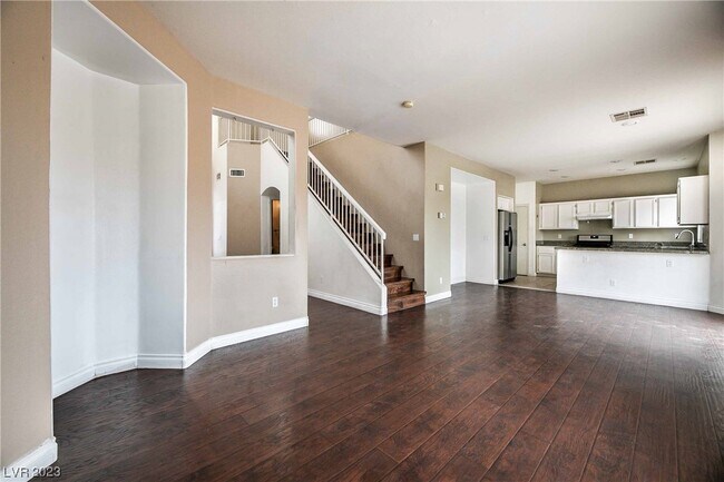 Building Photo - 824 Clear Diamond Ave