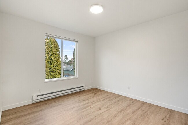 Building Photo - 5427 NE Killingsworth St