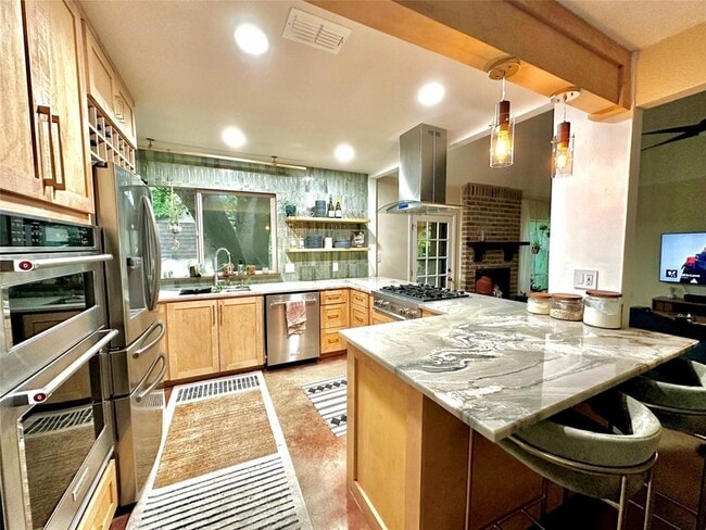 Building Photo - 1101 Stoneoak Ln