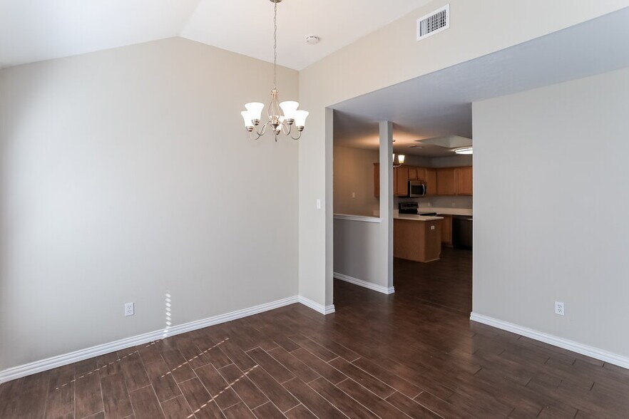 Building Photo - 5800 Magnum Dr