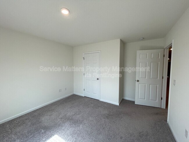 Building Photo - 4356 Jitterbug St