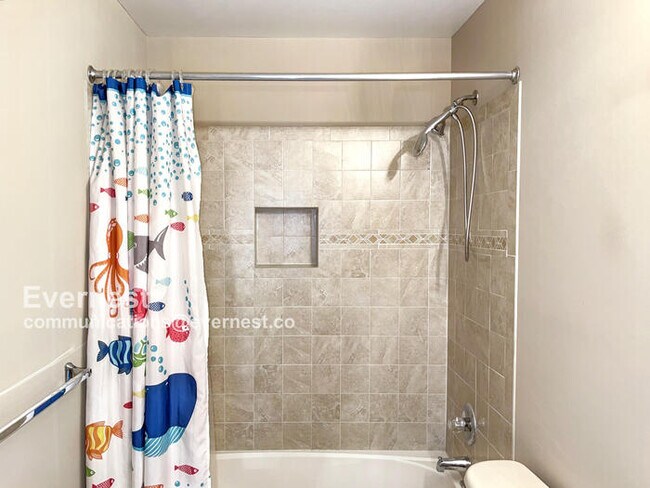 Building Photo - 43206 Somerset Hills Terrace