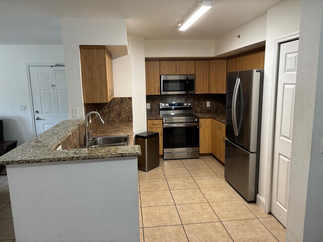 Building Photo - 6760 Heritage Grande