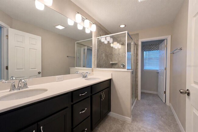 Building Photo - 3749 Brighton Park Cir