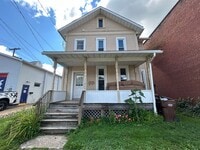 Building Photo - Charming Three Bedroom House In Grove City