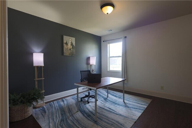 Building Photo - 3125 Pleasant Valley Trail