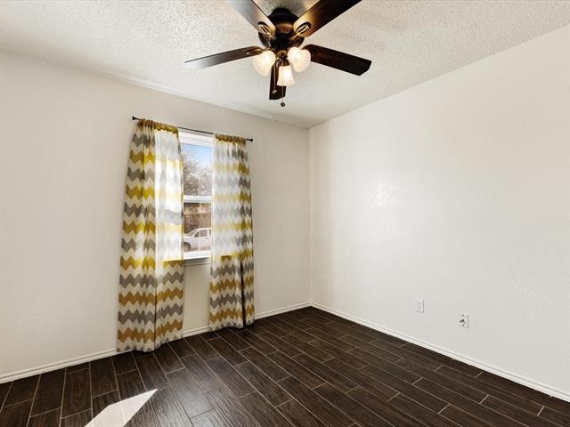 Building Photo - 4621 Riverpark Dr