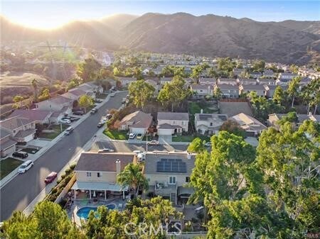 Building Photo - 8982 Dahlia Dr