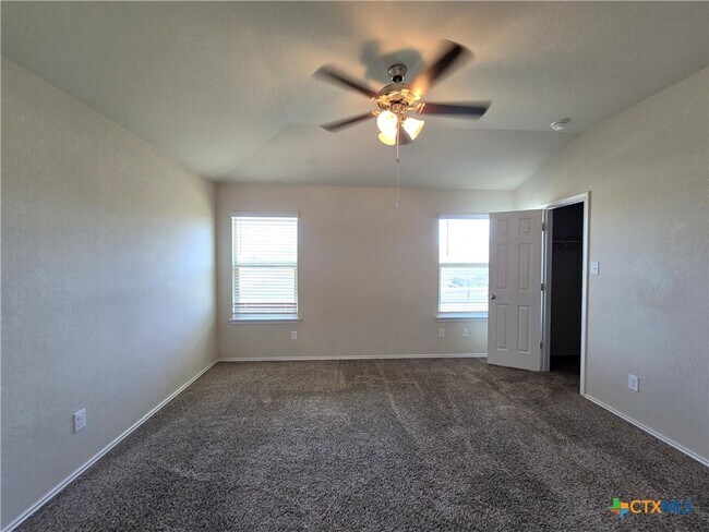 Building Photo - 2356 Pintail Loop