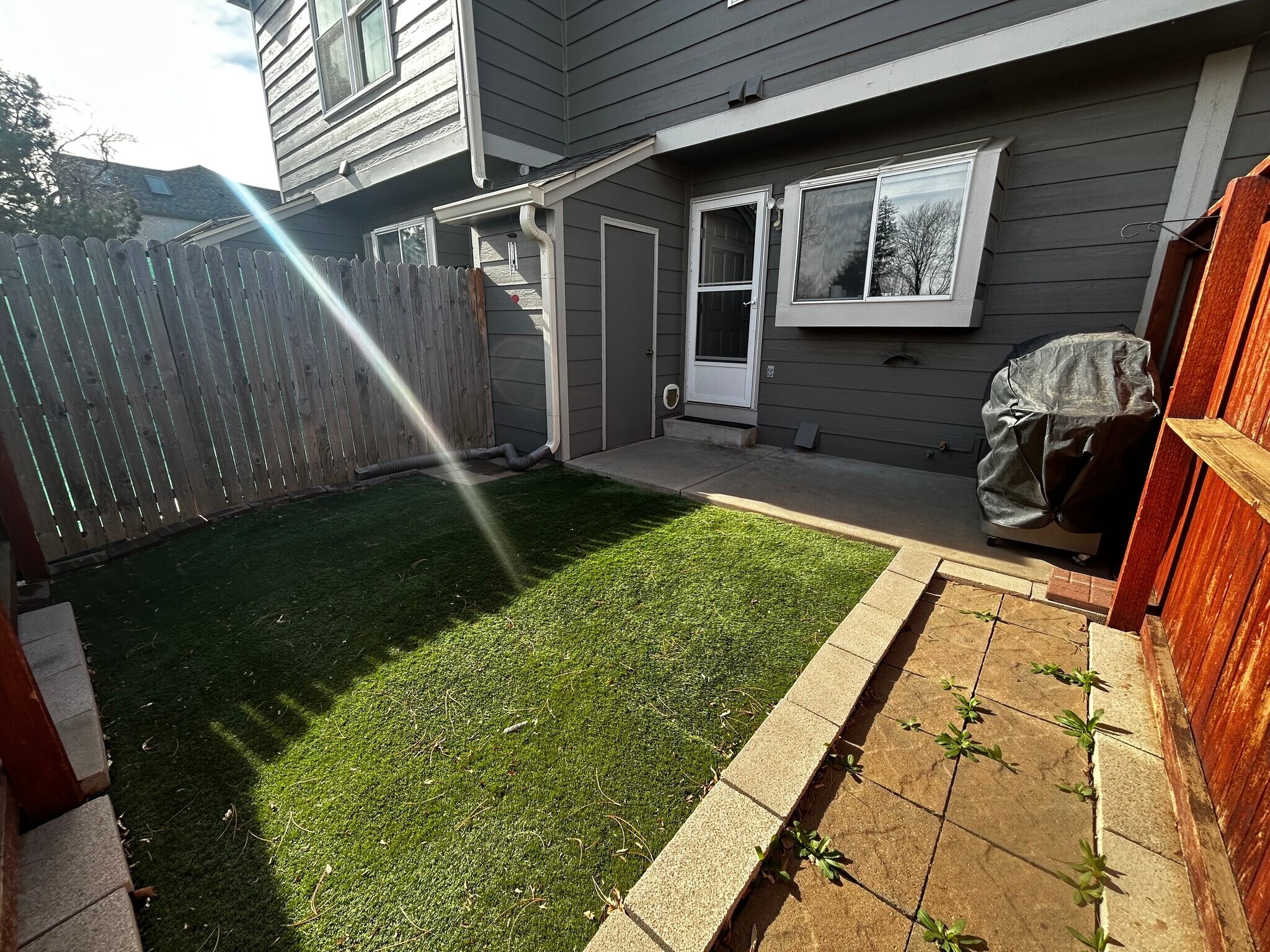 Building Photo - 16901 E Chenango Ave