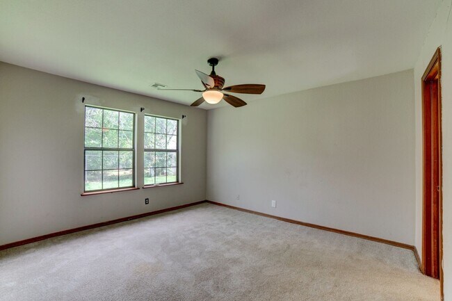Building Photo - Fantastic Broken Arrow property now up for rent