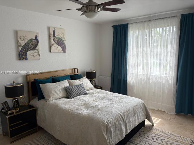 Building Photo - 2880 N Oakland Forest Dr