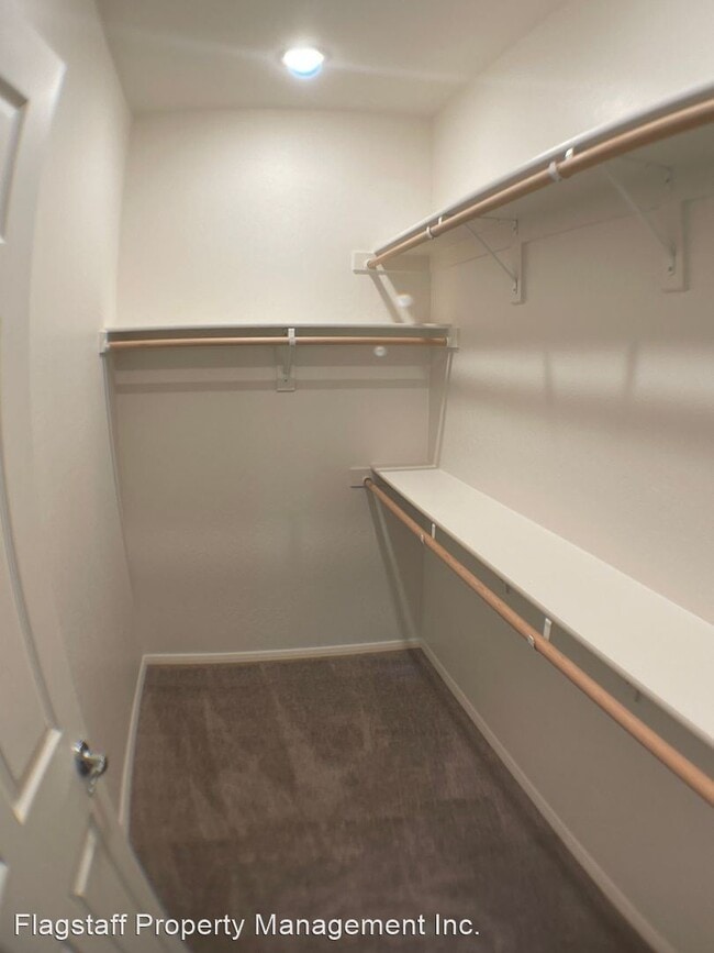 Building Photo - 2 br, 2 bath House - 1650 Ponderosa Pkwy U...