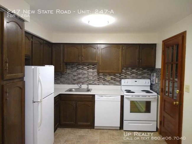 Building Photo - 247 New State Rd