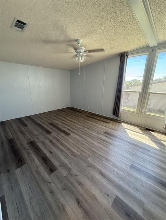 Building Photo - 1811 Sherwood Hill Dr
