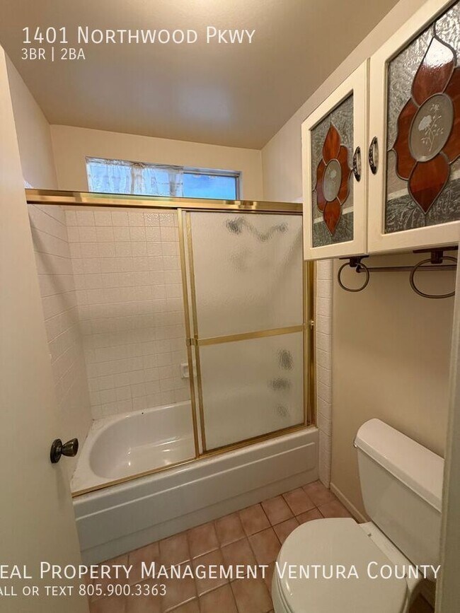 Building Photo - 1401 Northwood Pkwy