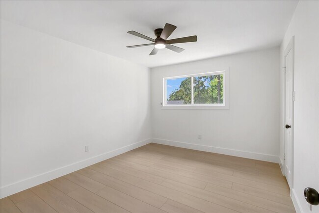 Building Photo - 3234 Cherry Springs Dr