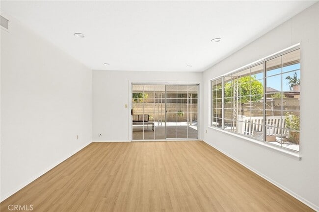 Building Photo - 248 Centinary Dr