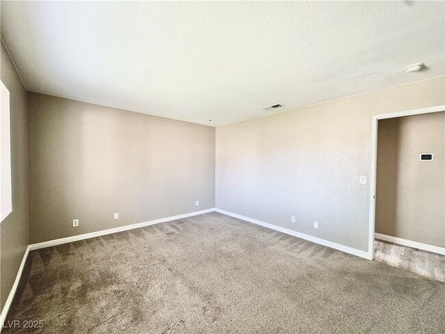 Building Photo - 5830 Deer Valley Dr