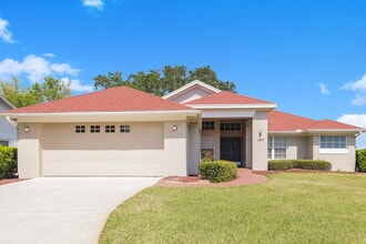 Building Photo - 3157 Oakpark Dr