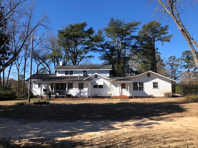 Building Photo - 314 Pleasant Home Rd