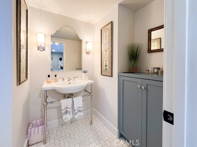 Building Photo - 4424 Ethel Ave