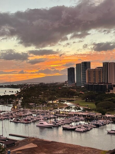 Location shot only taken from building: Ala Moana Beach Park and Ala Moana Shopping Center - 1690 Ala Moana Blvd